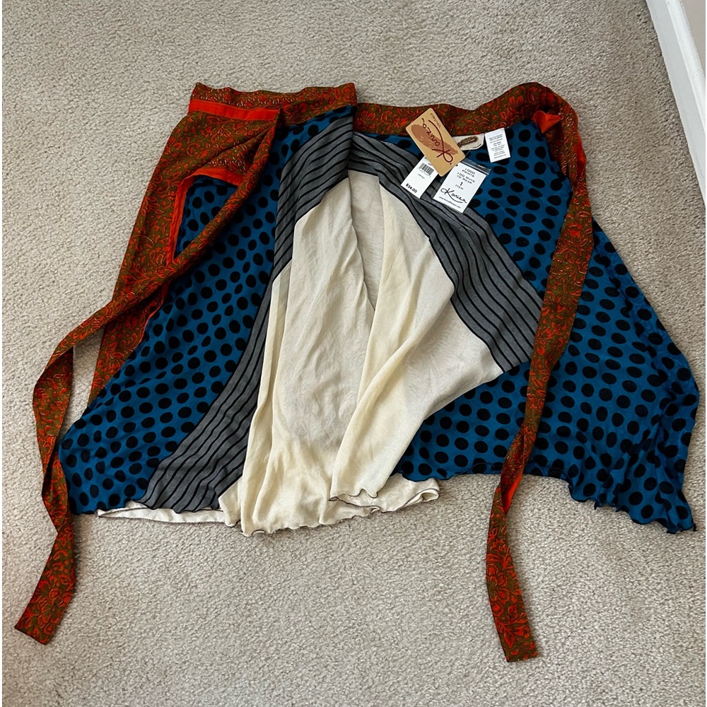 Women's Wrap Skirt - Picture 2 of 3